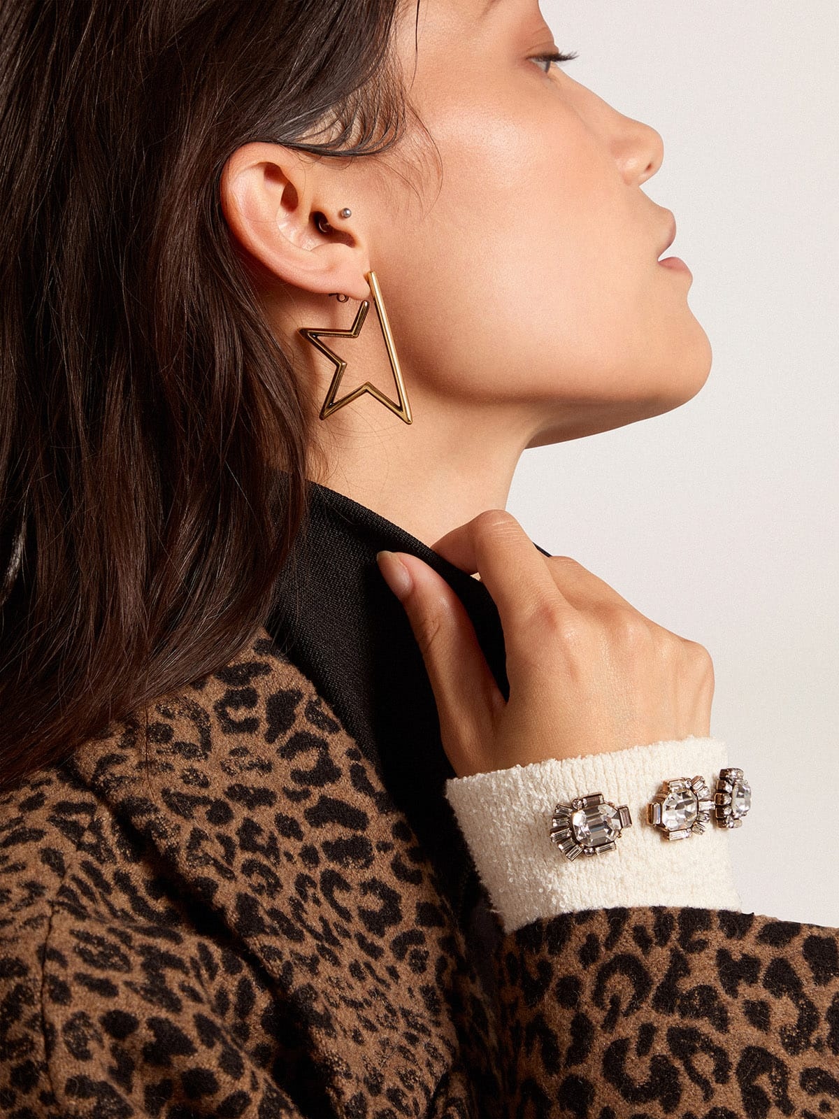 White cuff with baguette-shaped crystals - 3