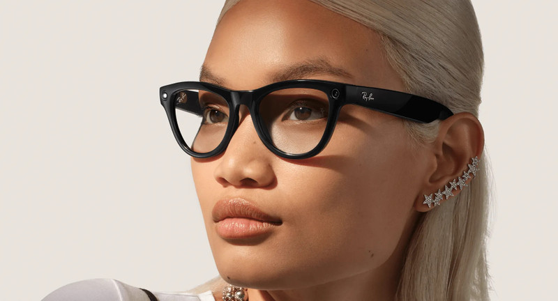 Ray-Ban Meta Skyler (Gen 2) Shiny Black Clear Lenses 5