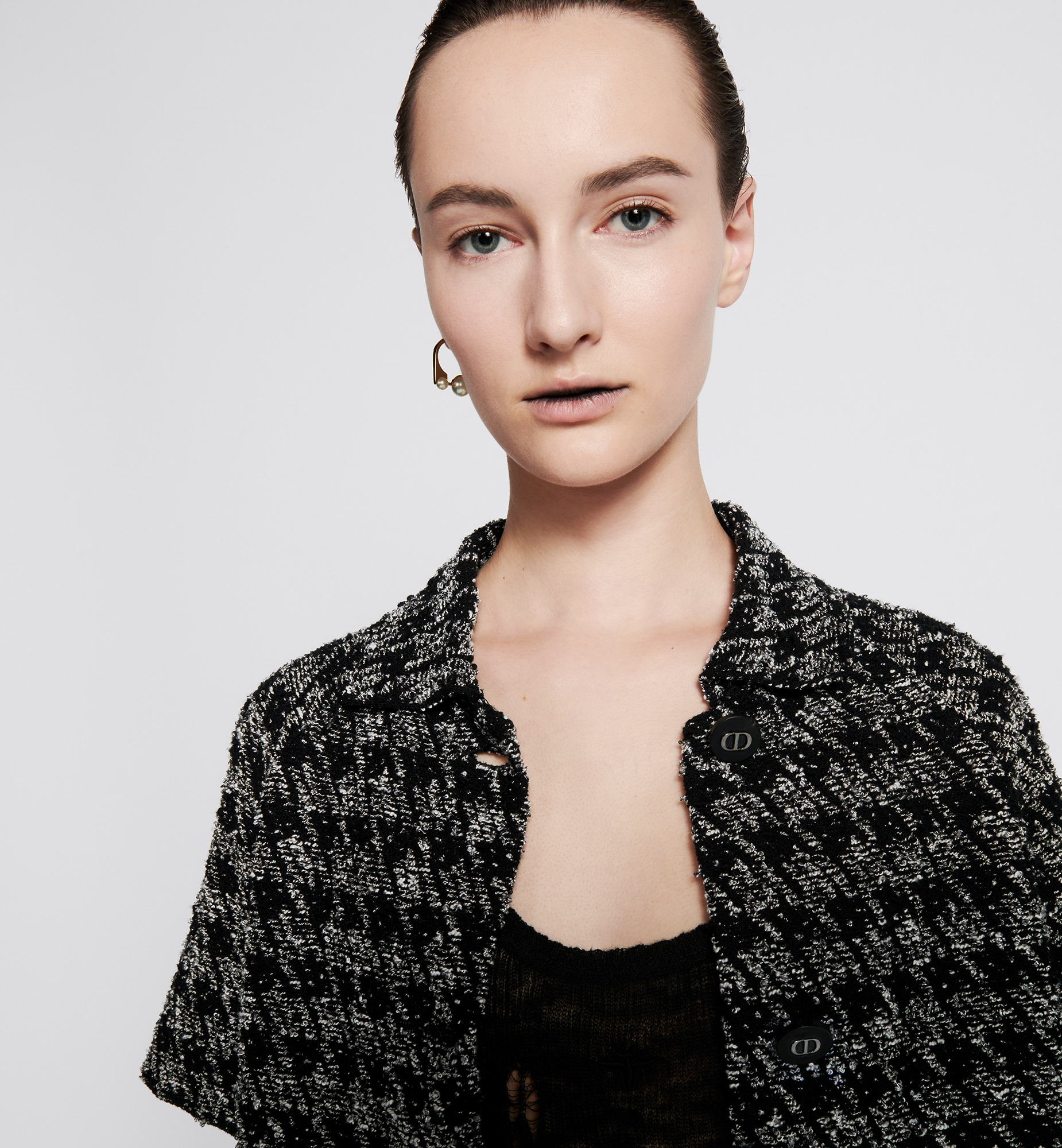 Short-Sleeved Jacket - 4