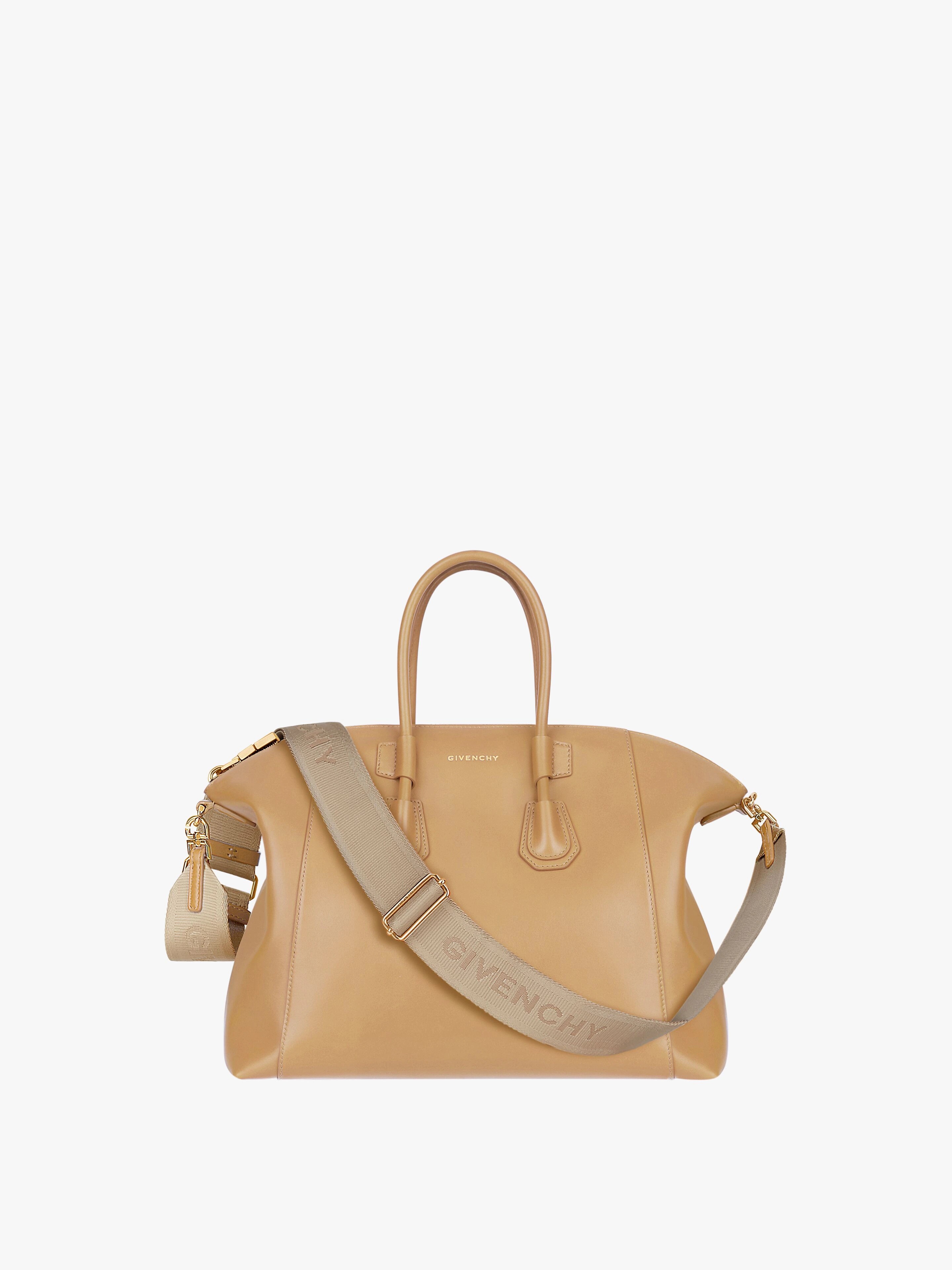 SMALL ANTIGONA SPORT BAG IN LEATHER 1