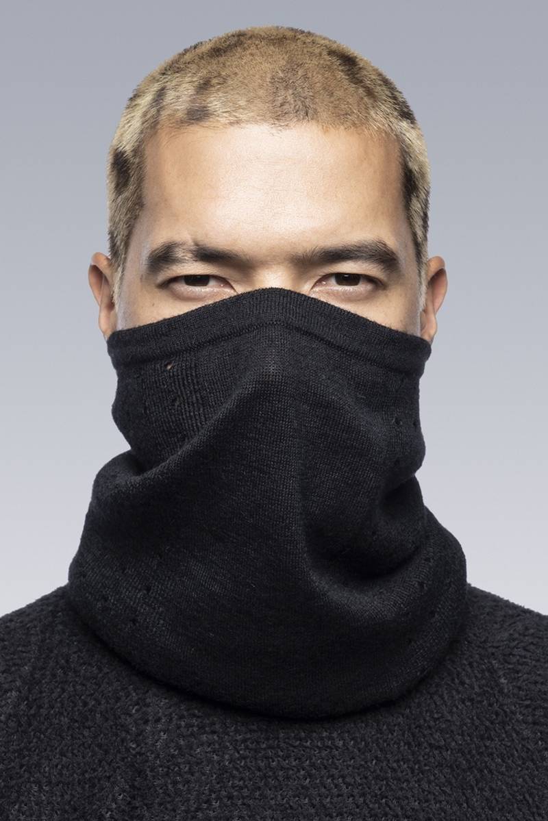 NG5-AK Cashllama Neck Gaiter Black 6