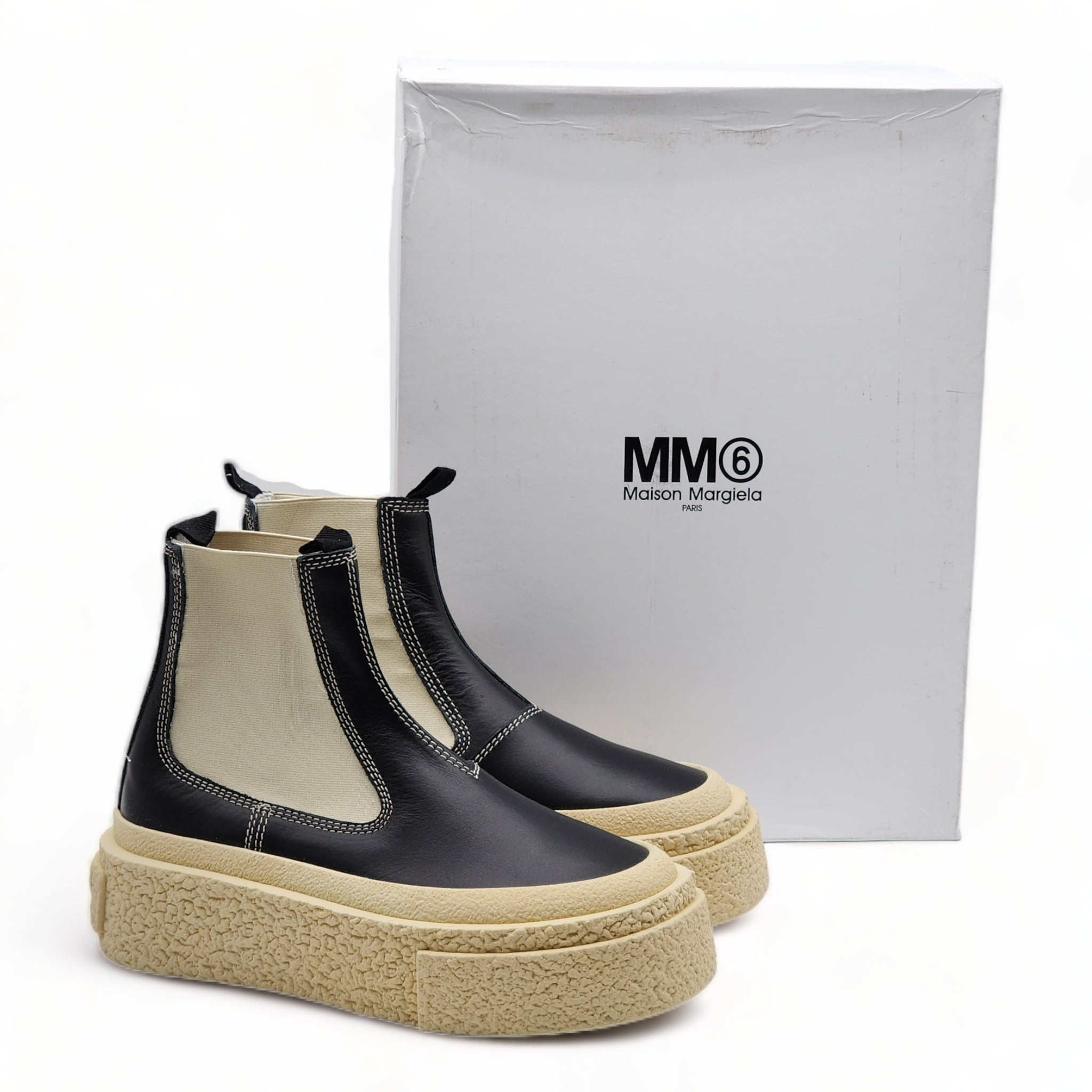 MM6 Maison Margiela Round-toe Leather Ankle Boots - 6