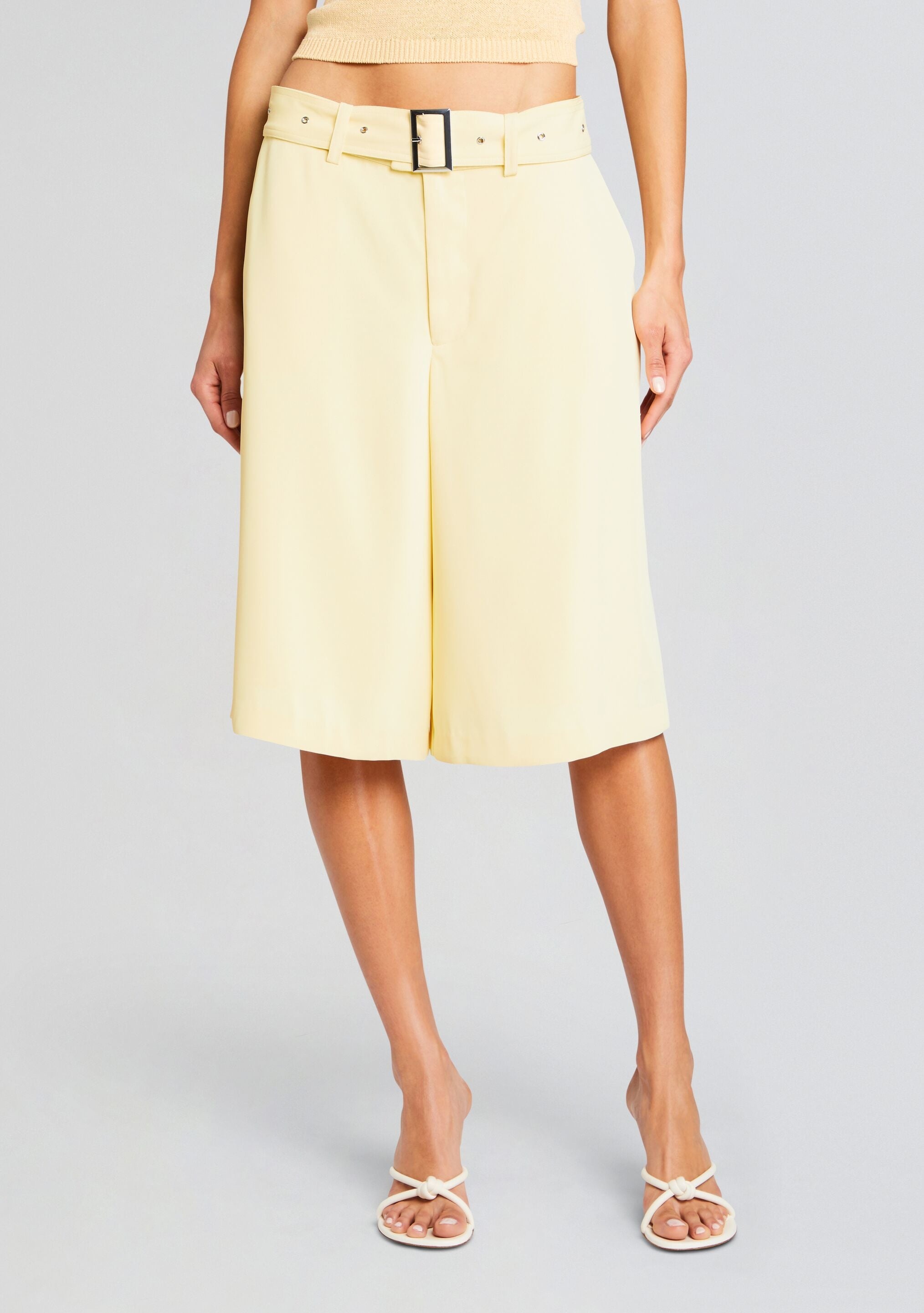 PHILOMENA SHORT - 1