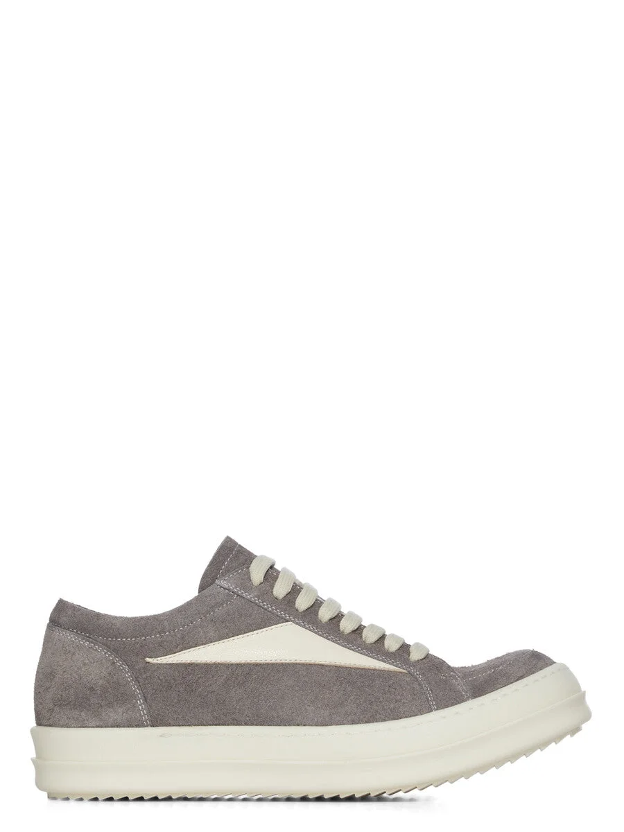 VINTAGE SNEAKS - 1