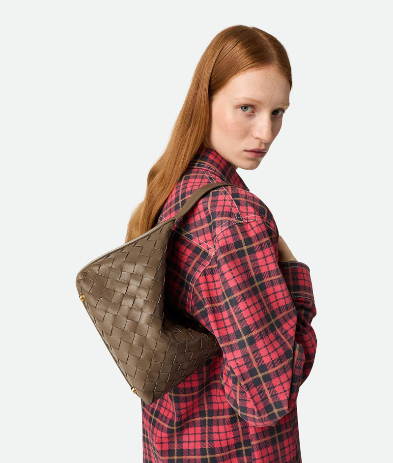 Bottega Veneta Wallace outlook