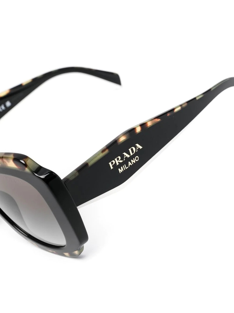 tortoishell-effect sunglasses 3