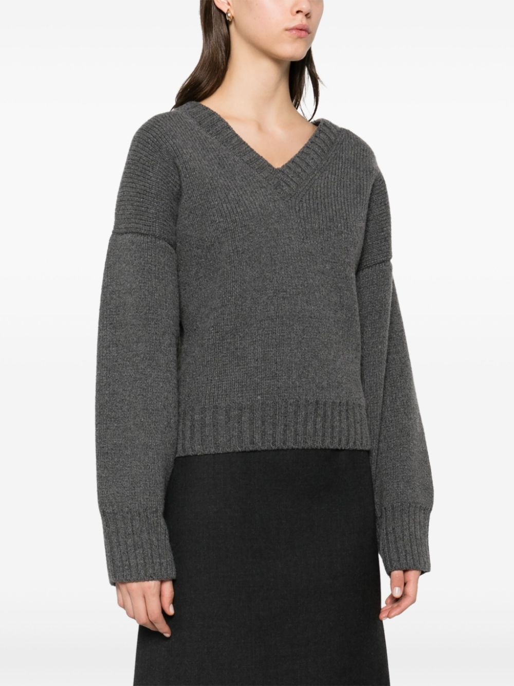 V-neck sweater - 3