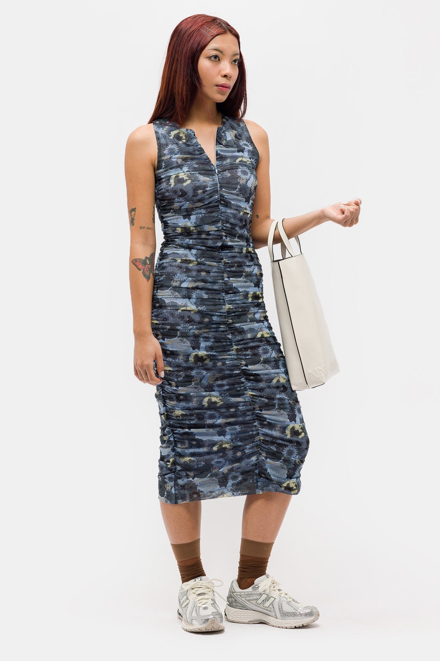 Printed Mesh Ruched Sleeveless Midi Dress in Brunnera Blue - 2