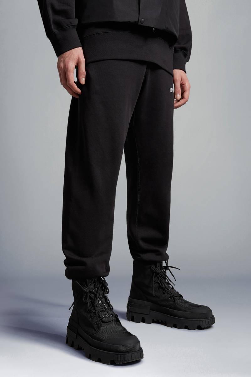 Moncler HYKE Desertyx Lace-Up Boots outlook