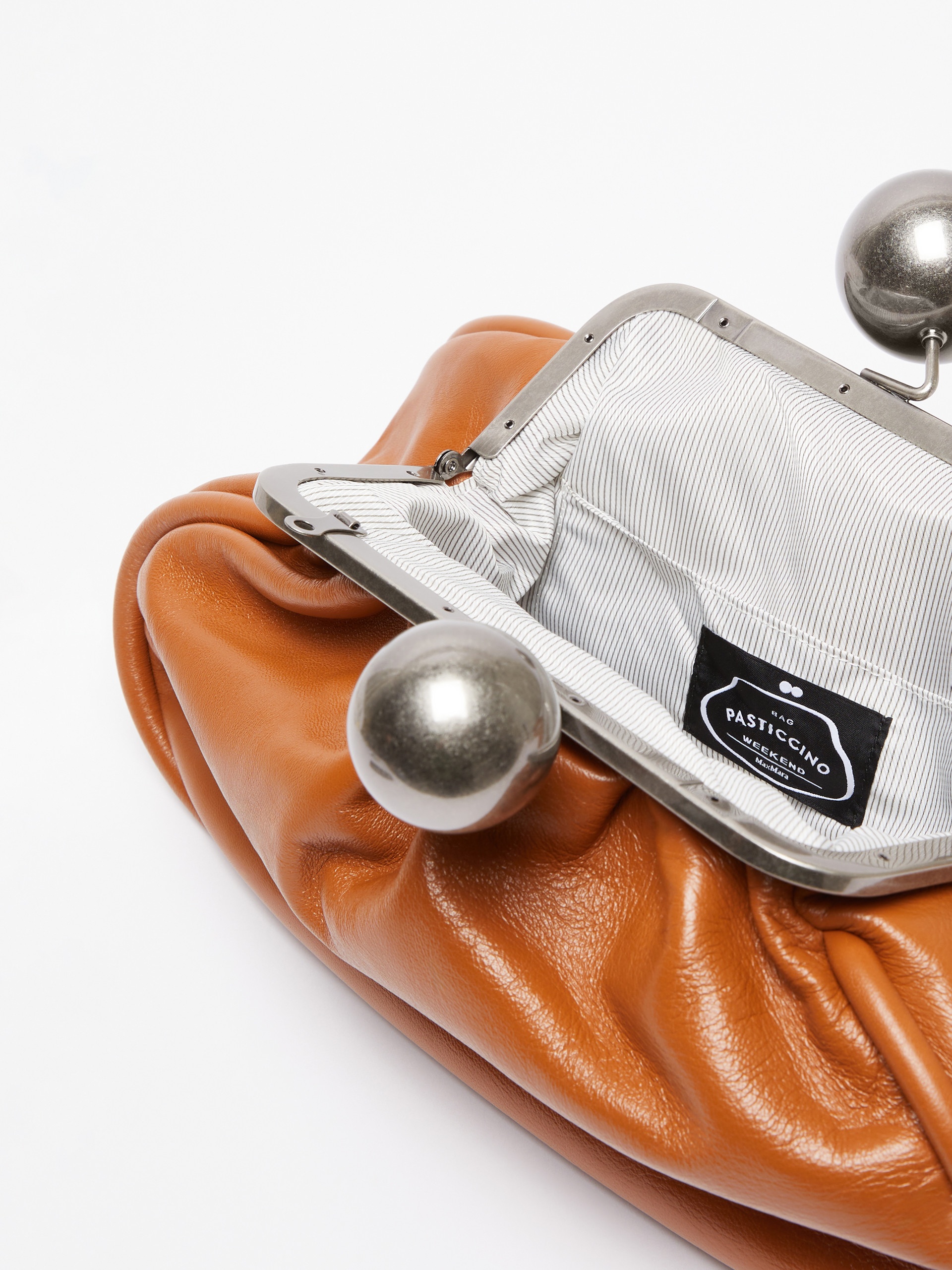 SALA Medium Nappa leather Pasticcino Bag - 6