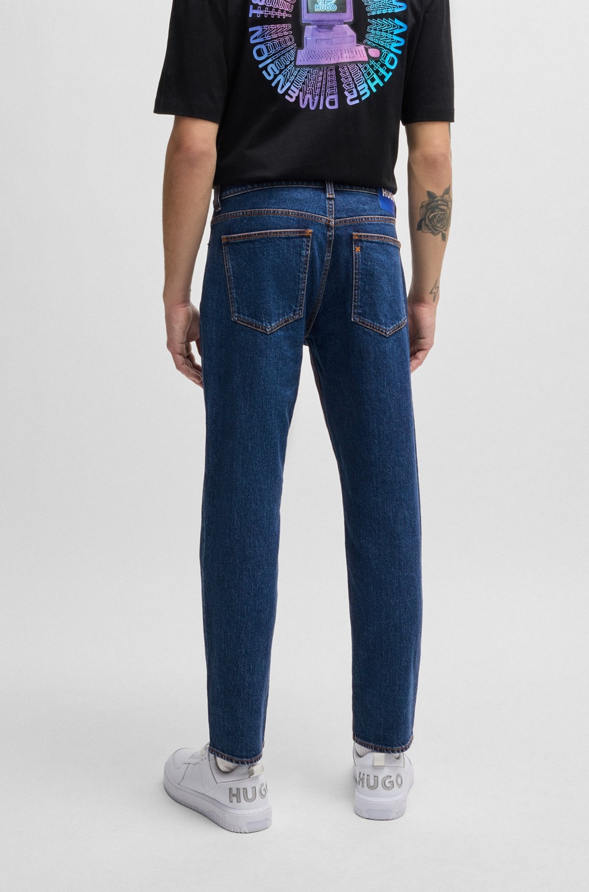 TAPERED-FIT JEANS IN BLUE STRETCH DENIM - 4