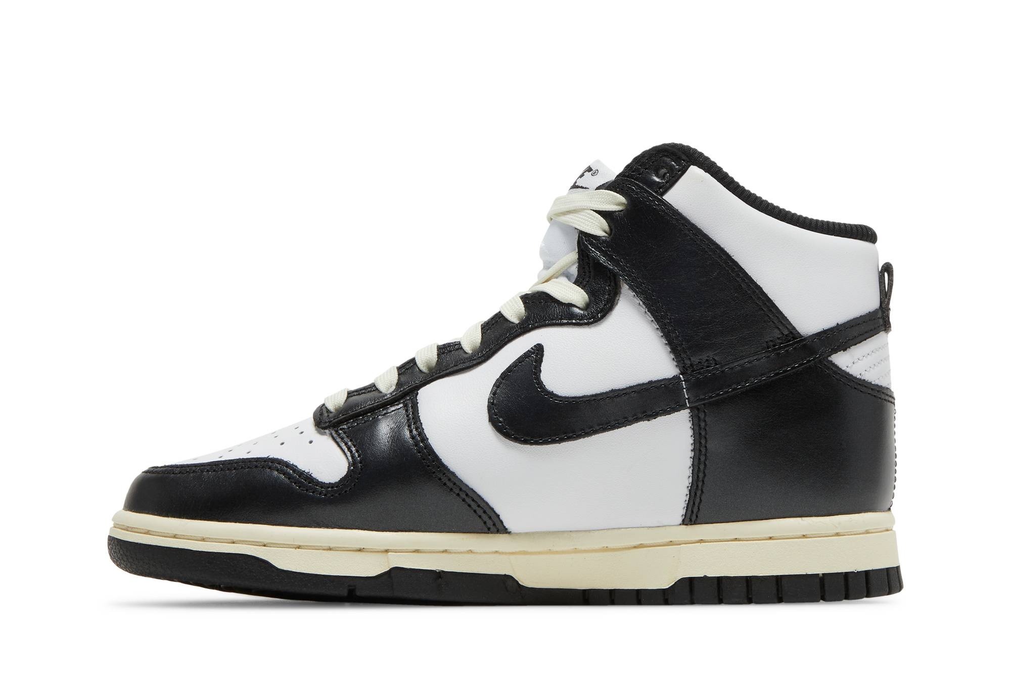 Wmns Dunk High 'Vintage Black' - 3
