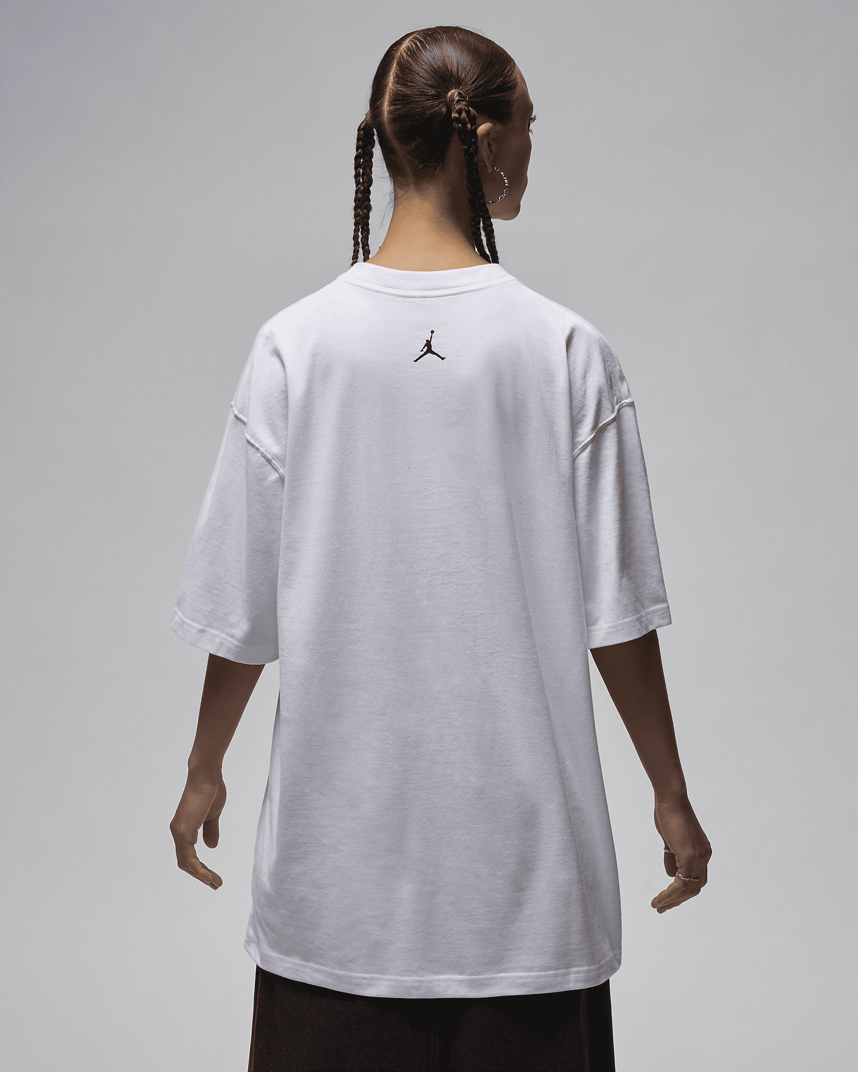 Jordan Women's Oversized Graphic T-Shirt - 2