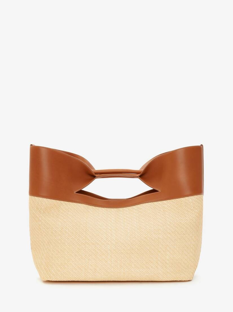 The Bow in Natural 3