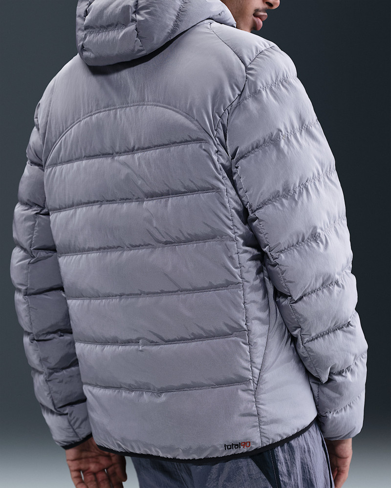 Nike Nike Total 90 Men's Therma-FIT Soccer Puffer Jacket outlook