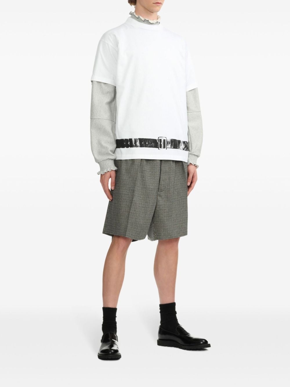 belt-print T-shirt - 2
