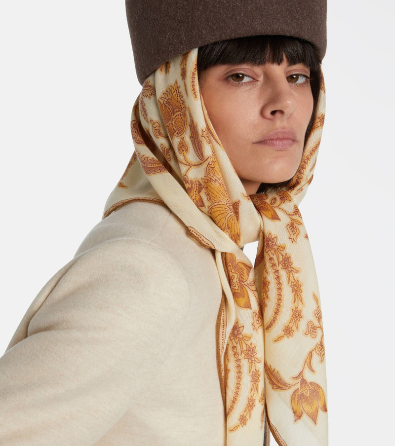 Cashmere and silk scarf 6