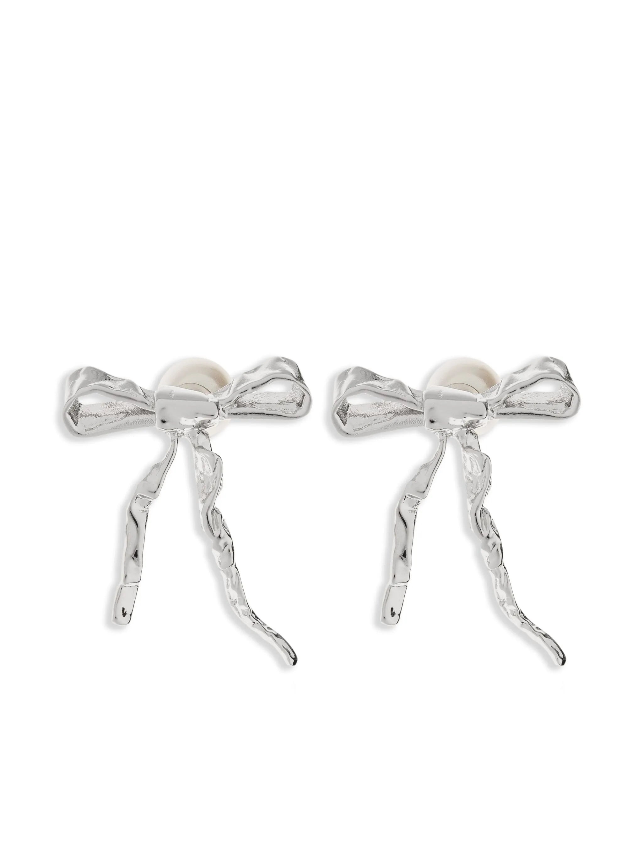 Bow-motif Earrings - 3