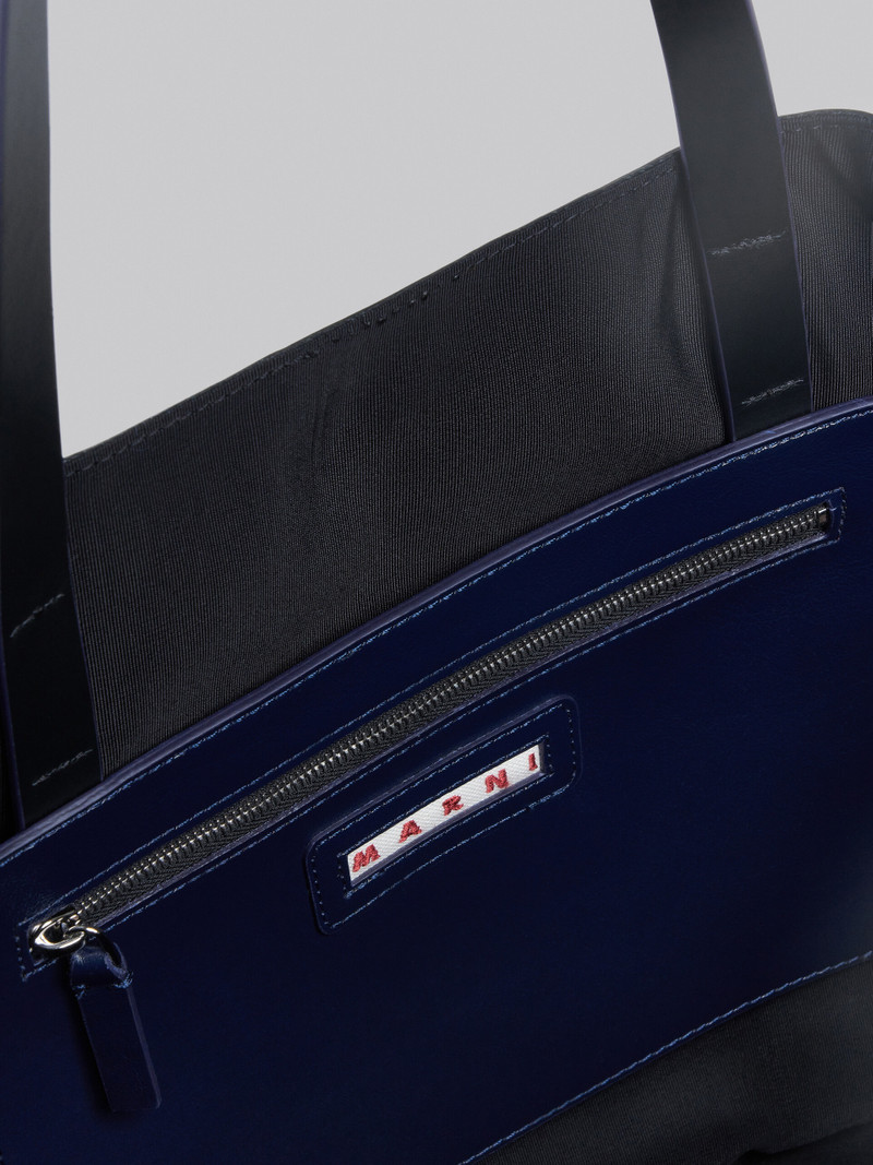 MUSEO SOFT BAG IN BLUE AND BLACK LEATHER 4