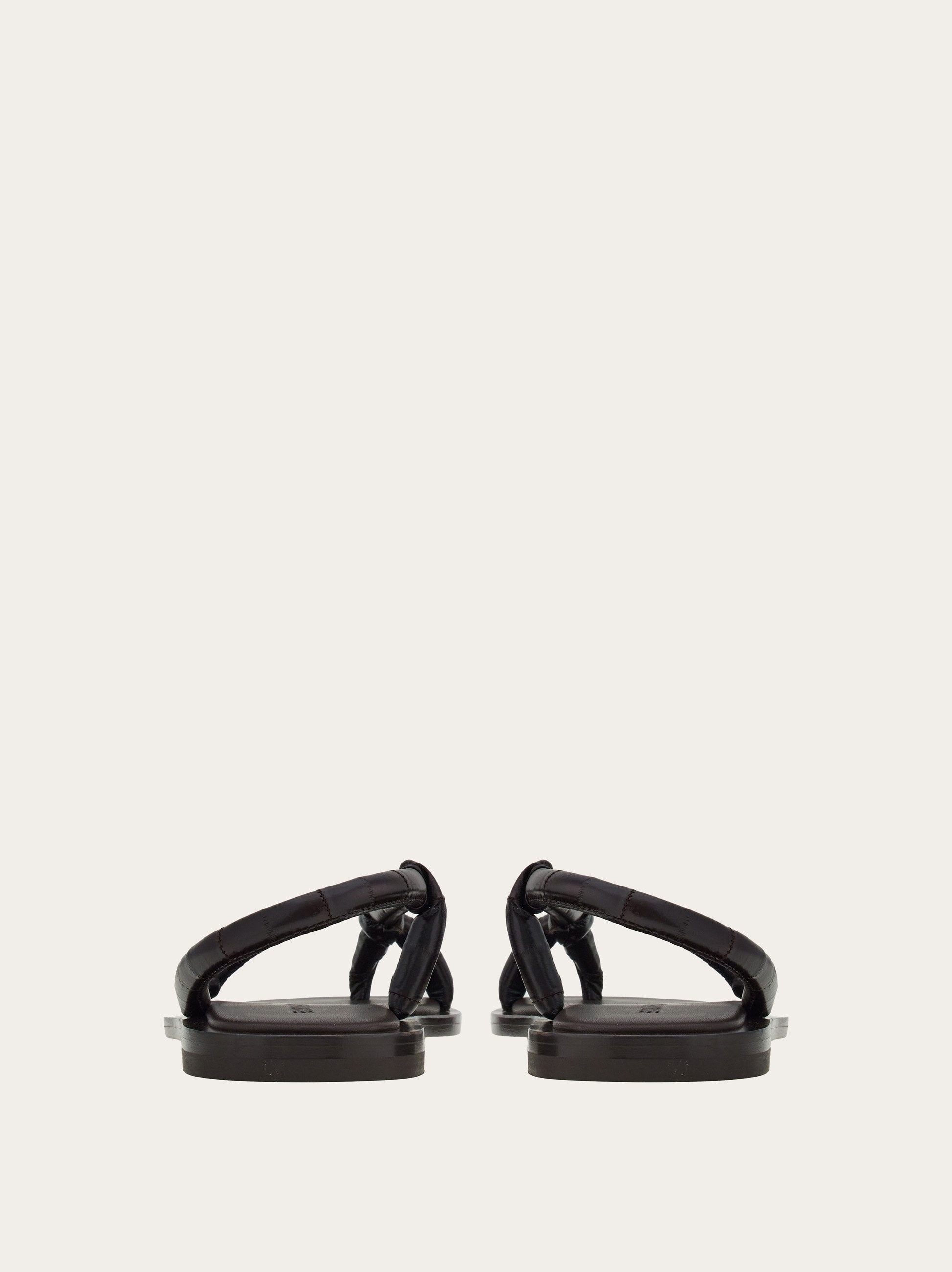 Flat strappy sandal - 3