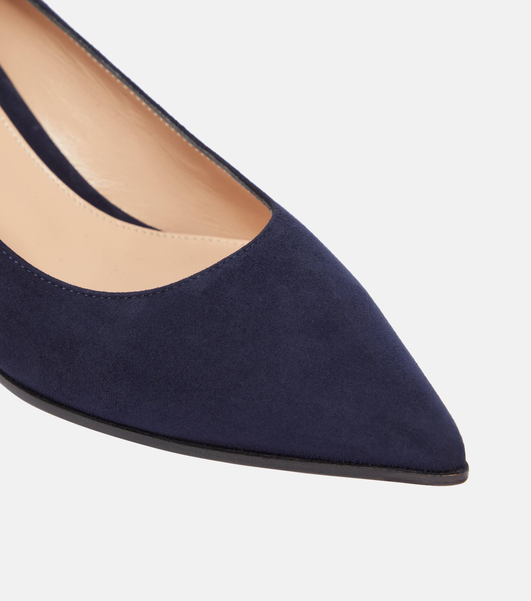 Suede pumps - 6