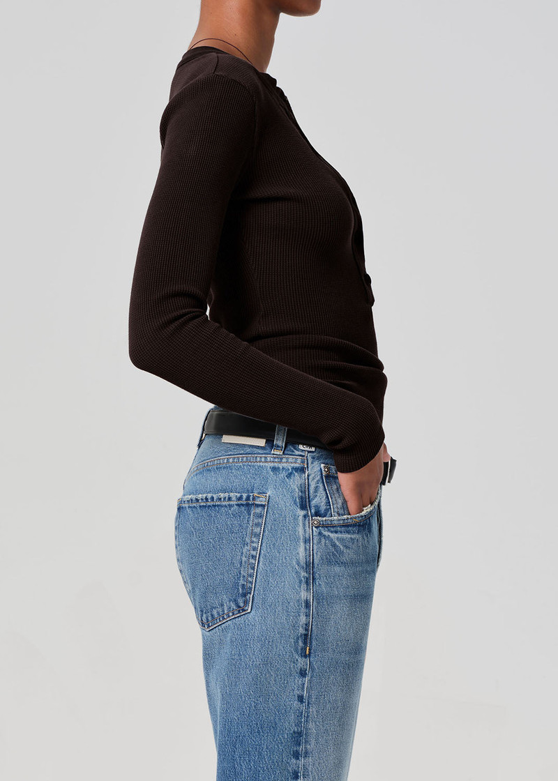 Varra Waffle Henley In Chocolate 4