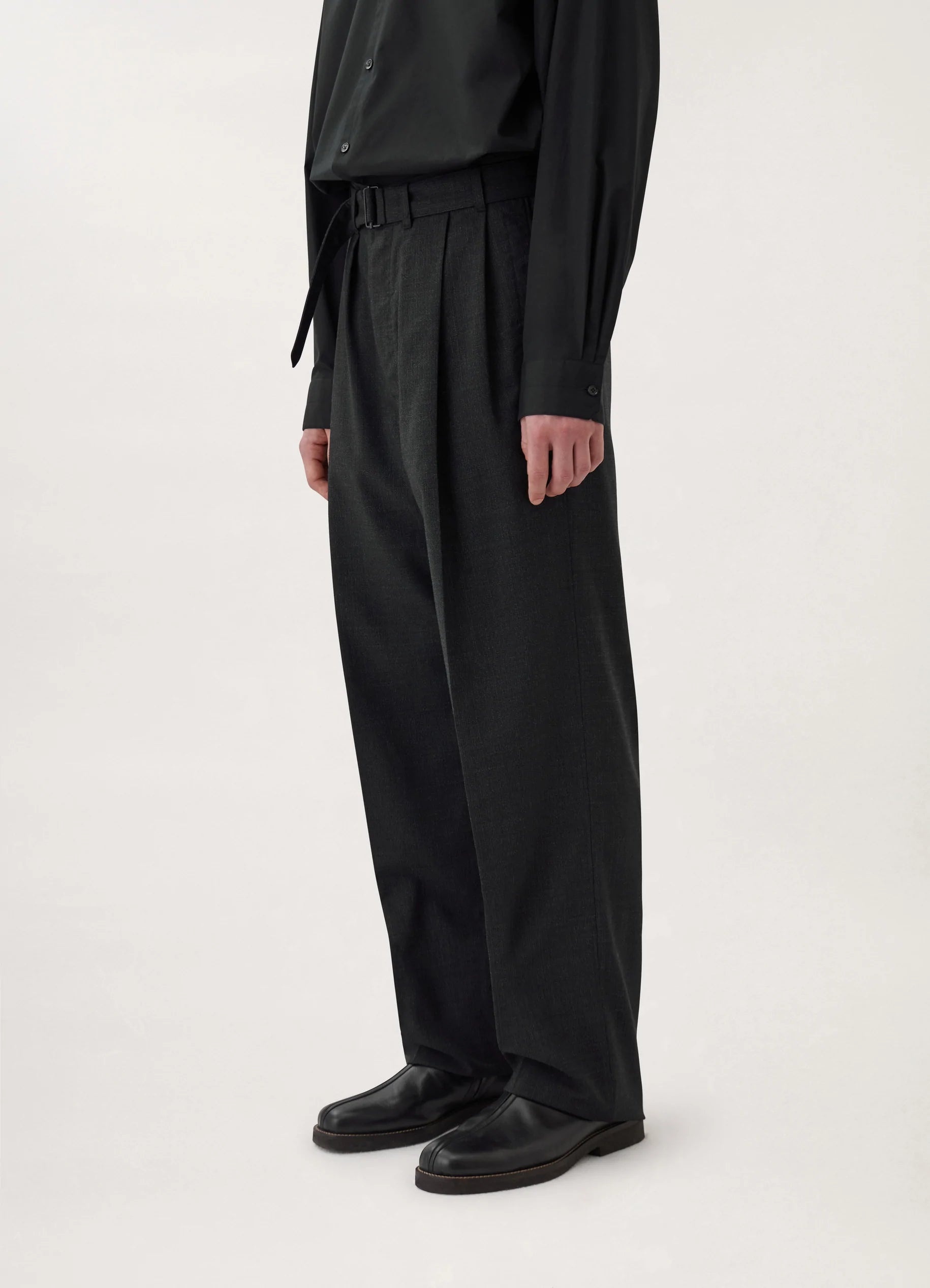 Lemaire loose pleated pants - スラックス