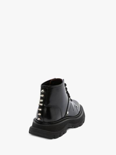 Alexander McQueen Tread Lace Up Boot in Black/silver outlook