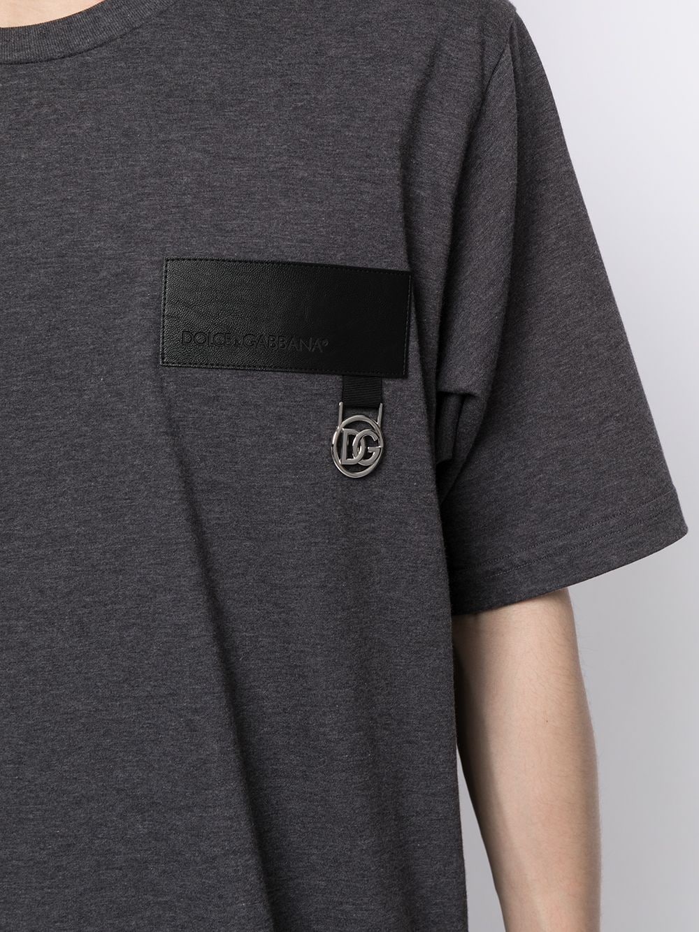 logo-patch short-sleeve T-shirt - 6