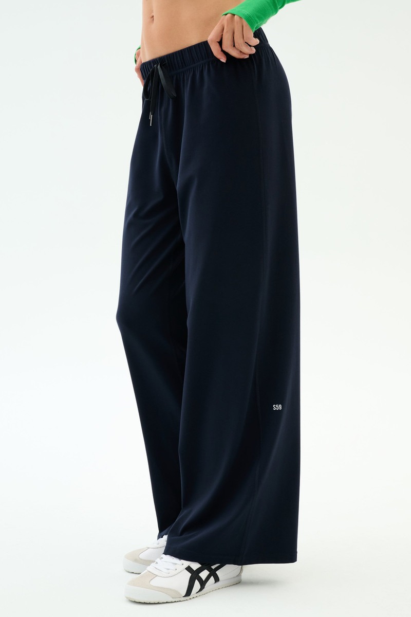 Brynn Airweight Pant 3