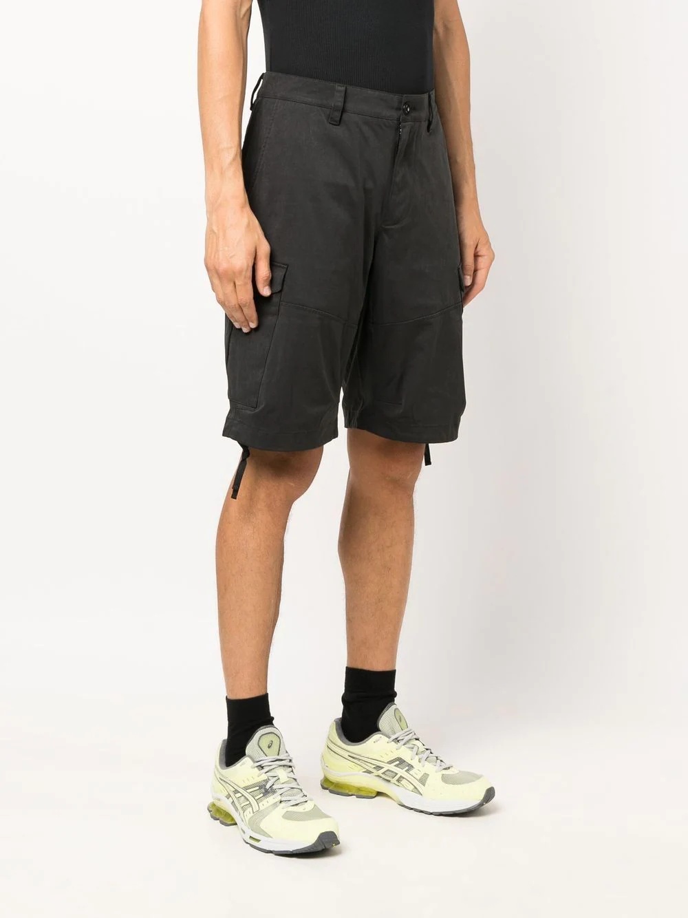 mid-rise cargo shorts - 3