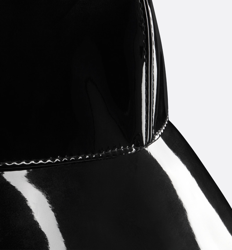 D-Tulipe Large Brim Cloche 7