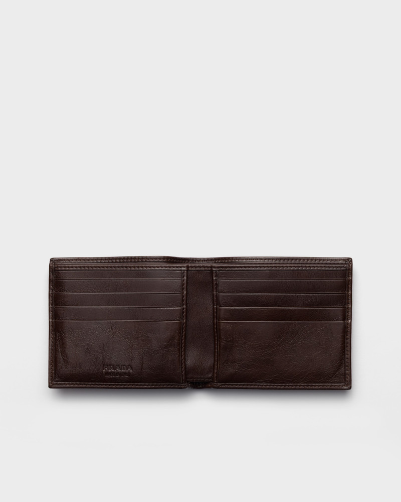 Prada Leather wallet outlook