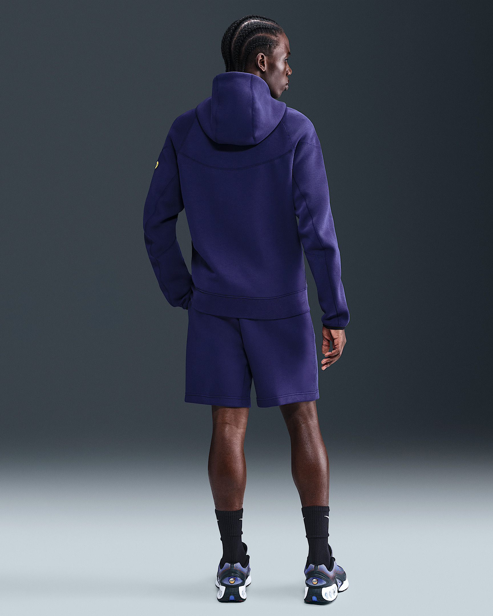 FC Barcelona Tech Windrunner Men's Nike Soccer Fleece Full-Zip Hoodie - 5