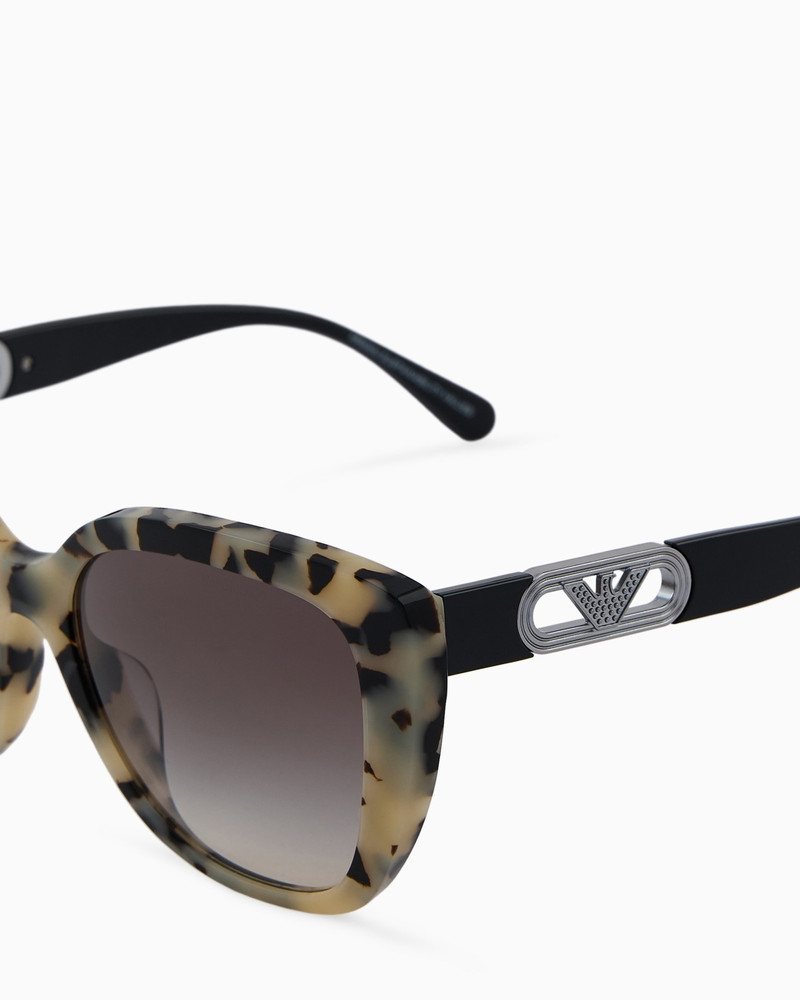 SUNGLASSES 5