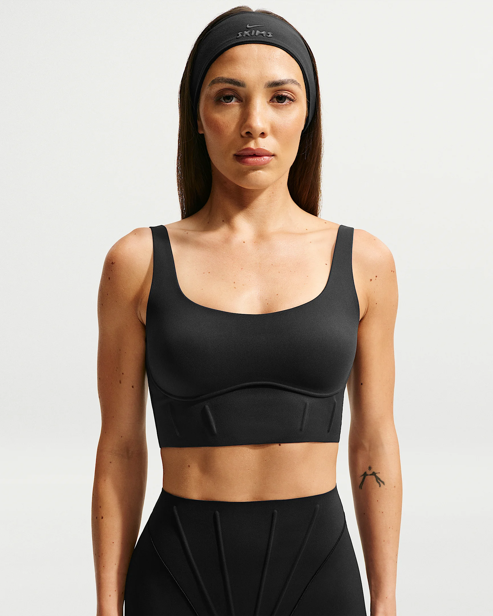 NikeSKIMS Matte Women's Long-Line Corset Bra - 1