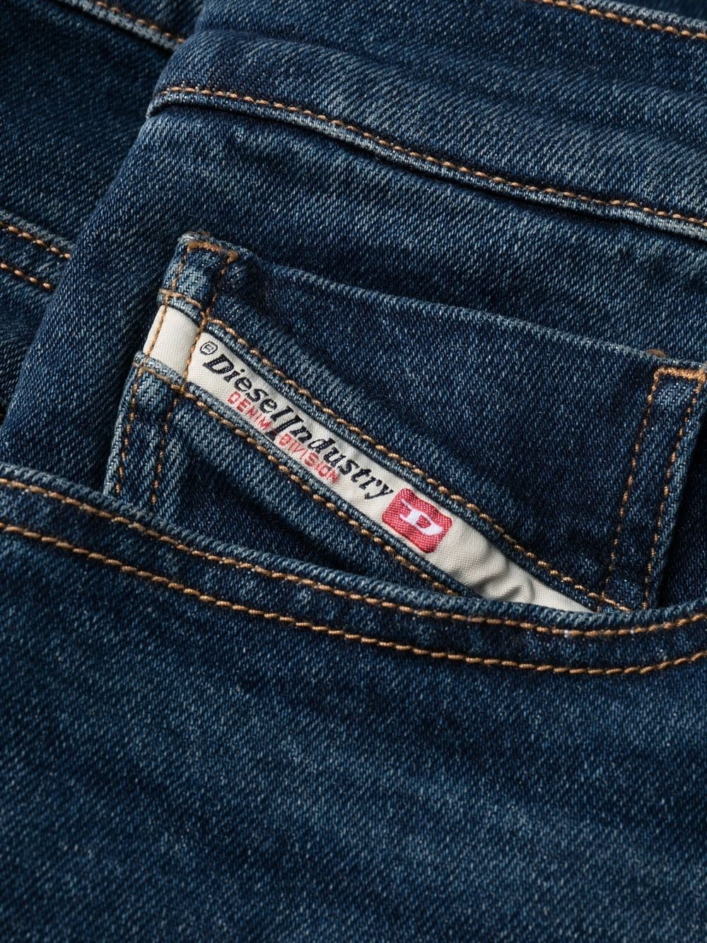 straight-leg jeans - 4