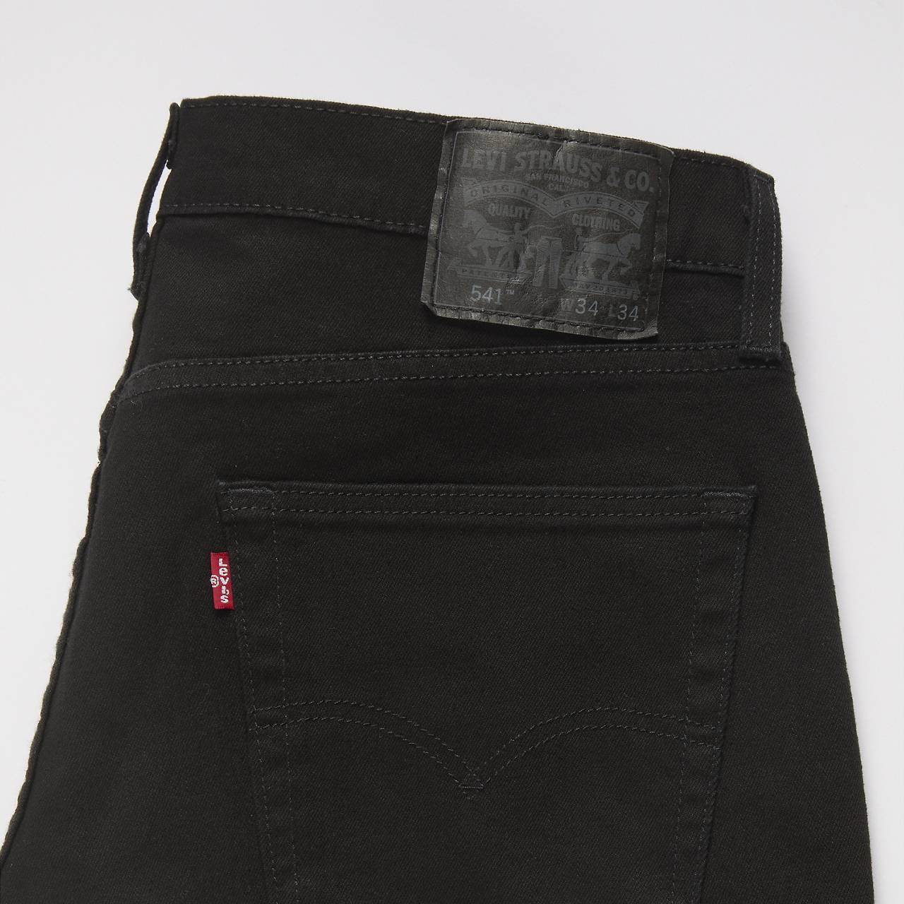 541™ ATHLETIC TAPER MEN'S JEANS - 7