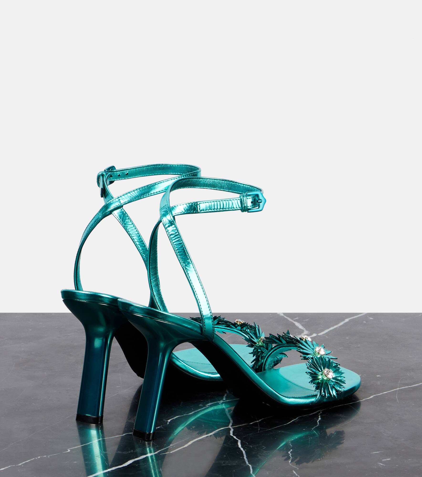 Paula's Ibiza Petal Flower sandals - 2