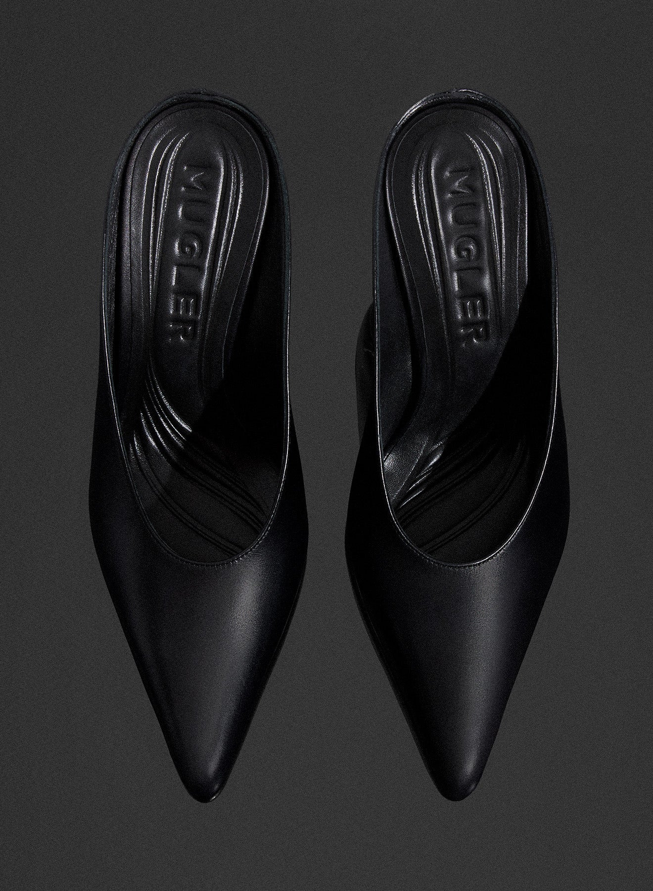 black curved heel mules - 4