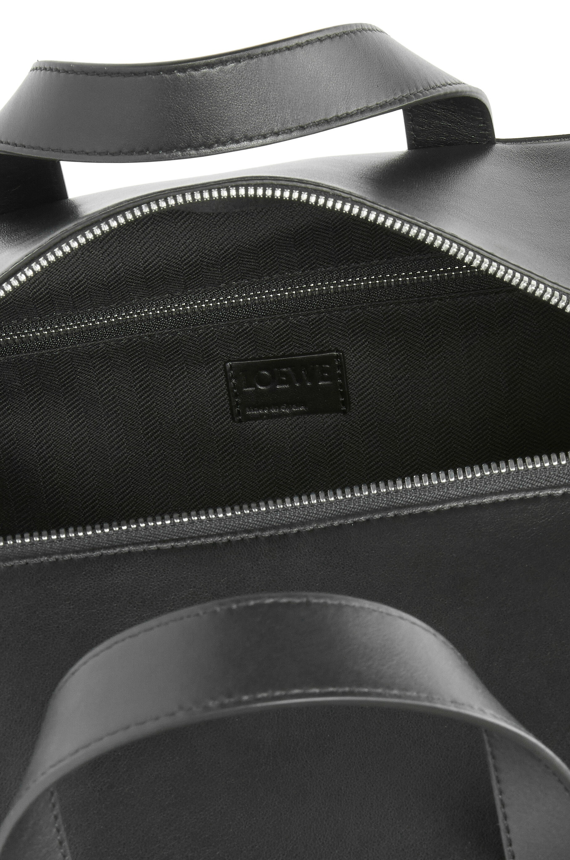 Puzzle Fold Duffle in shiny calfskin - 9