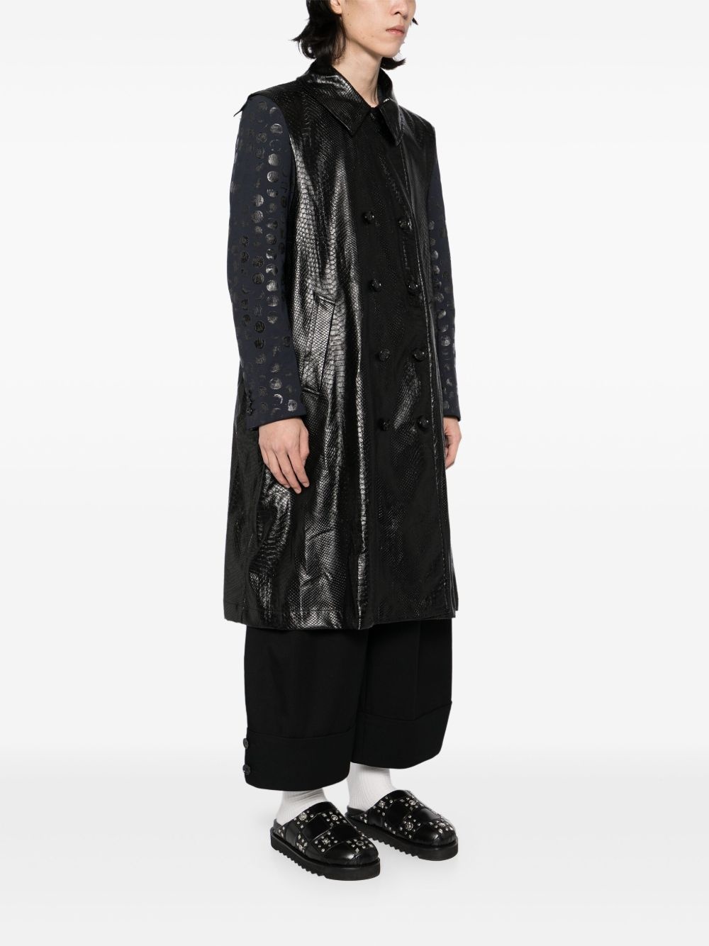 leather coat - 3