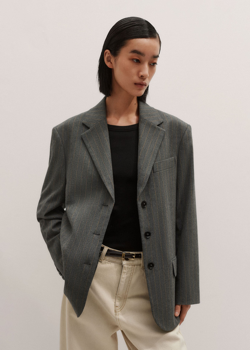 Oversized Blazer 6