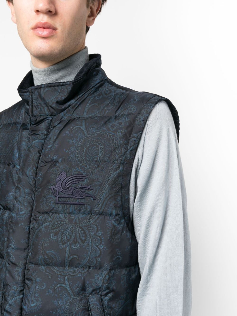 paisley-print funnel-neck gilet - 5