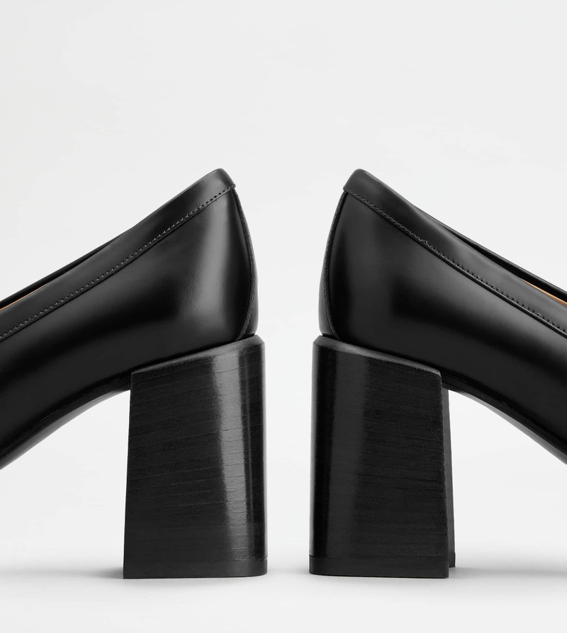 HEELED LOAFERS IN LEATHER - BLACK 5
