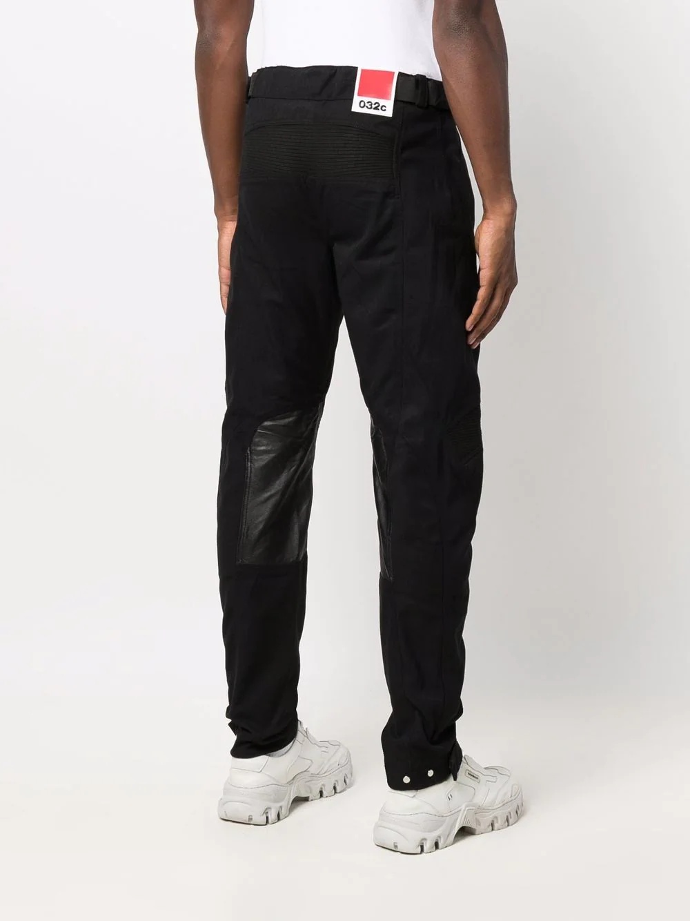 logo-patch straight-leg trousers - 4