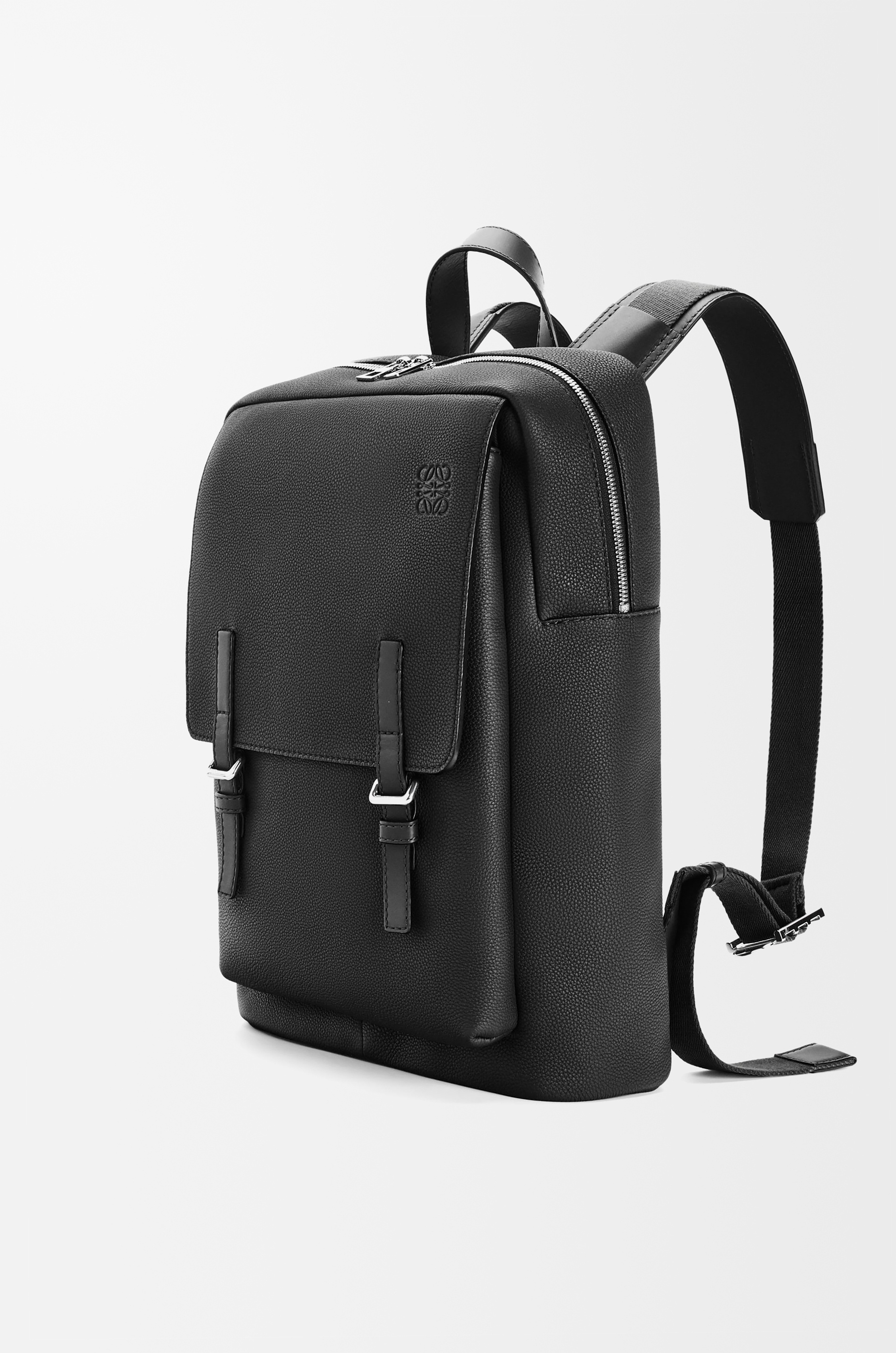 Military backpack in soft grained calfskin - 4