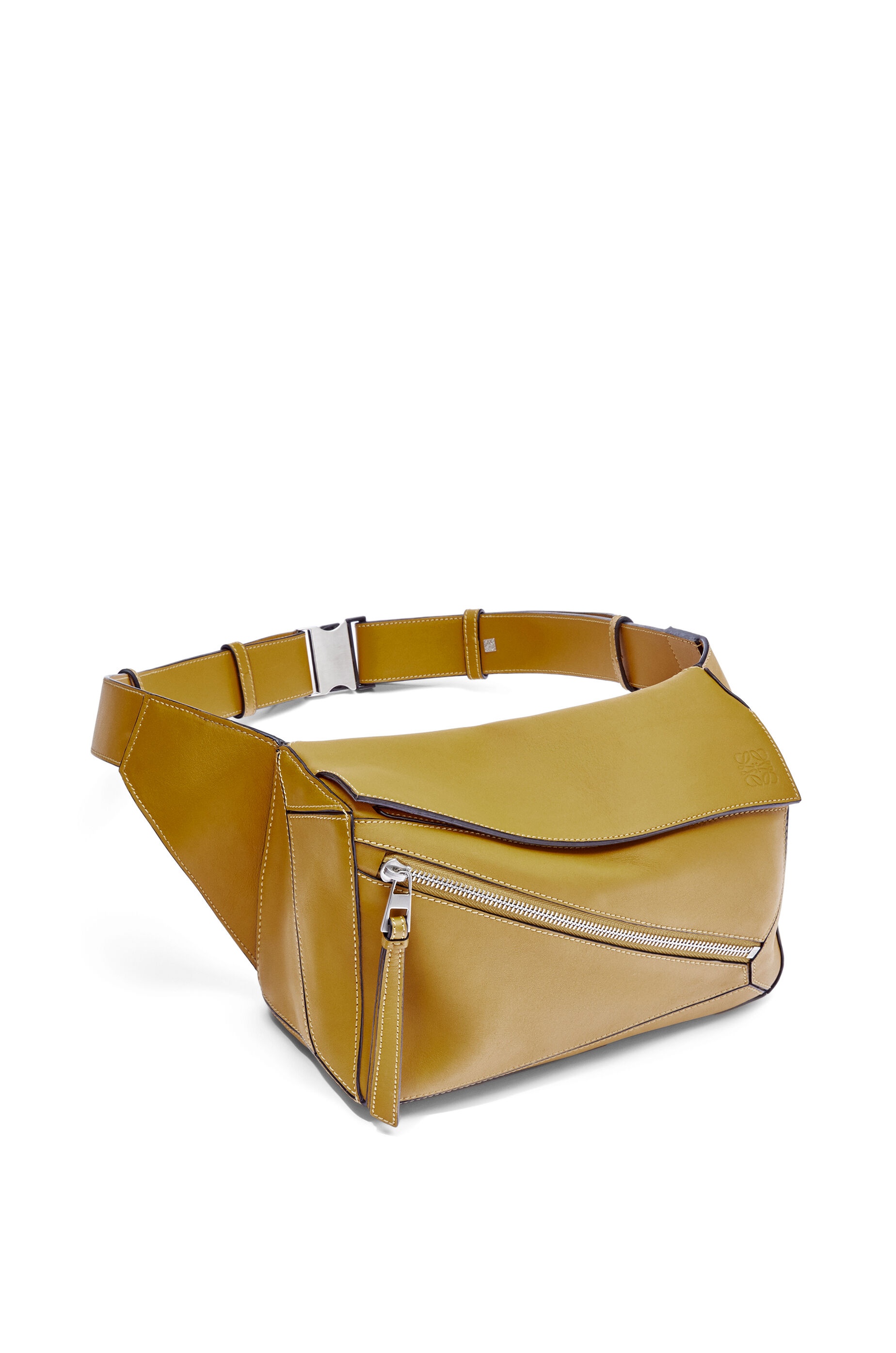 Small Puzzle Bumbag in classic calfskin - 3
