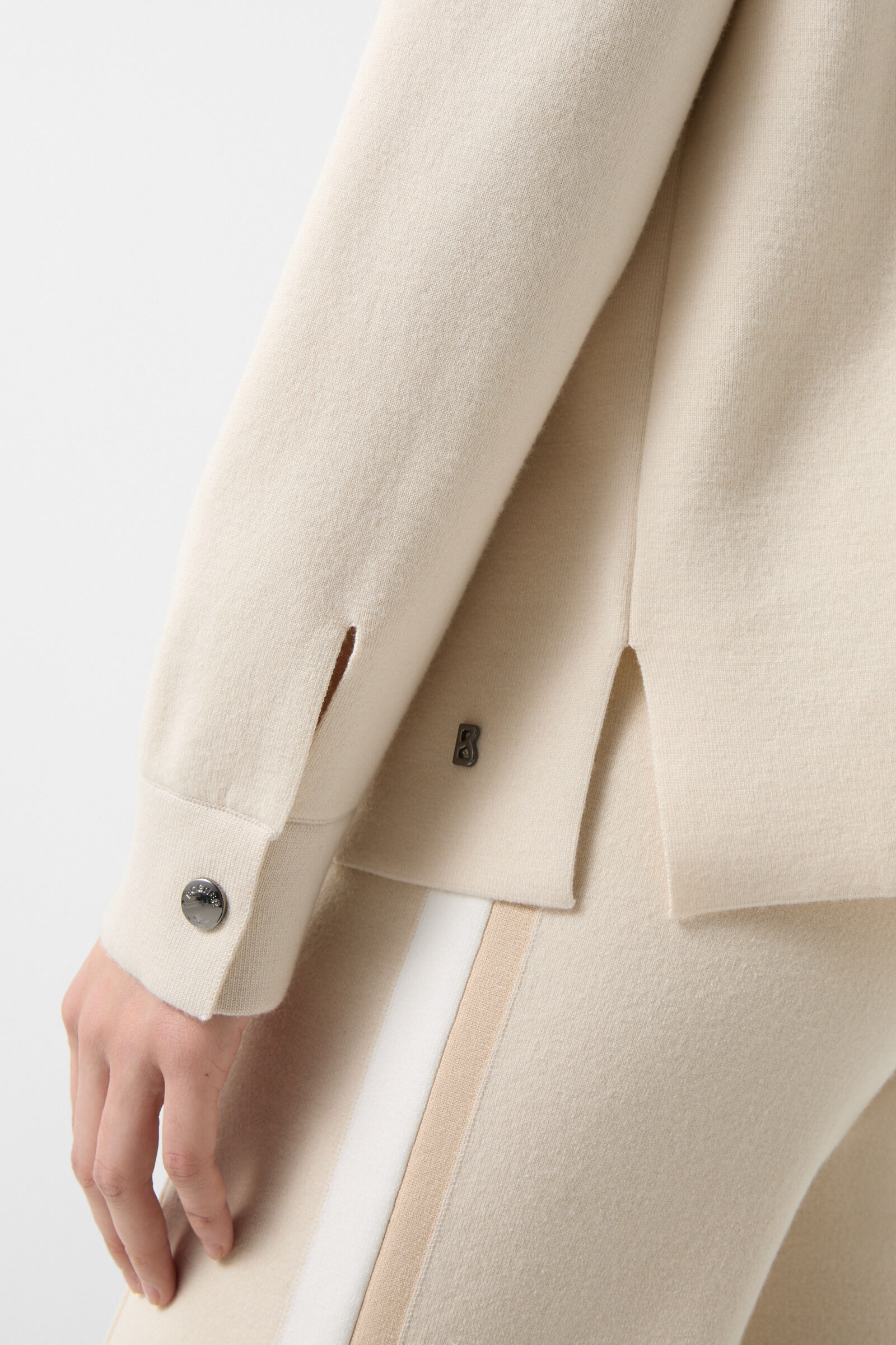 Icaria Knit jacket in Cream - 5