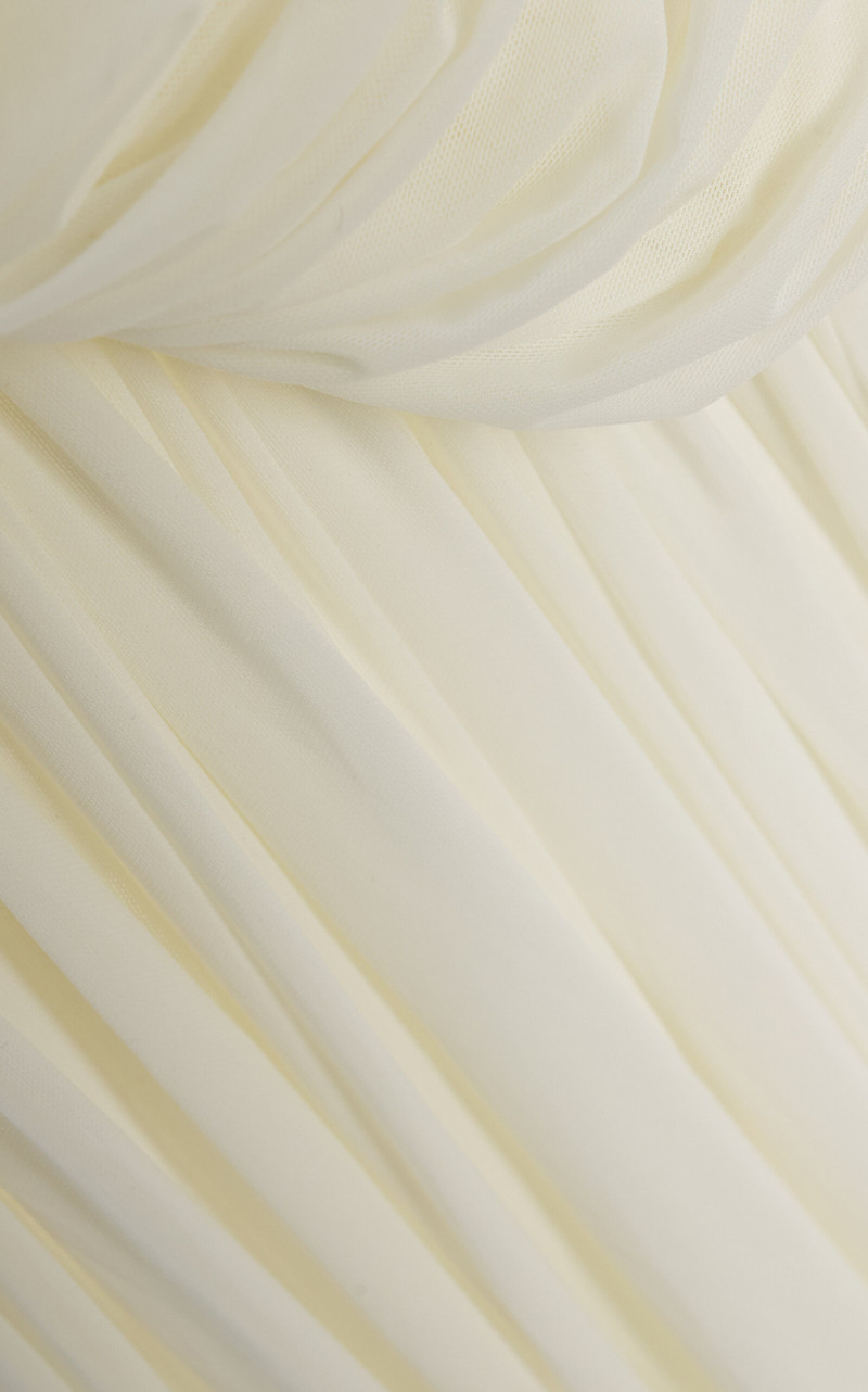 Exclusive The Rori Gathered Maxi Dress 5
